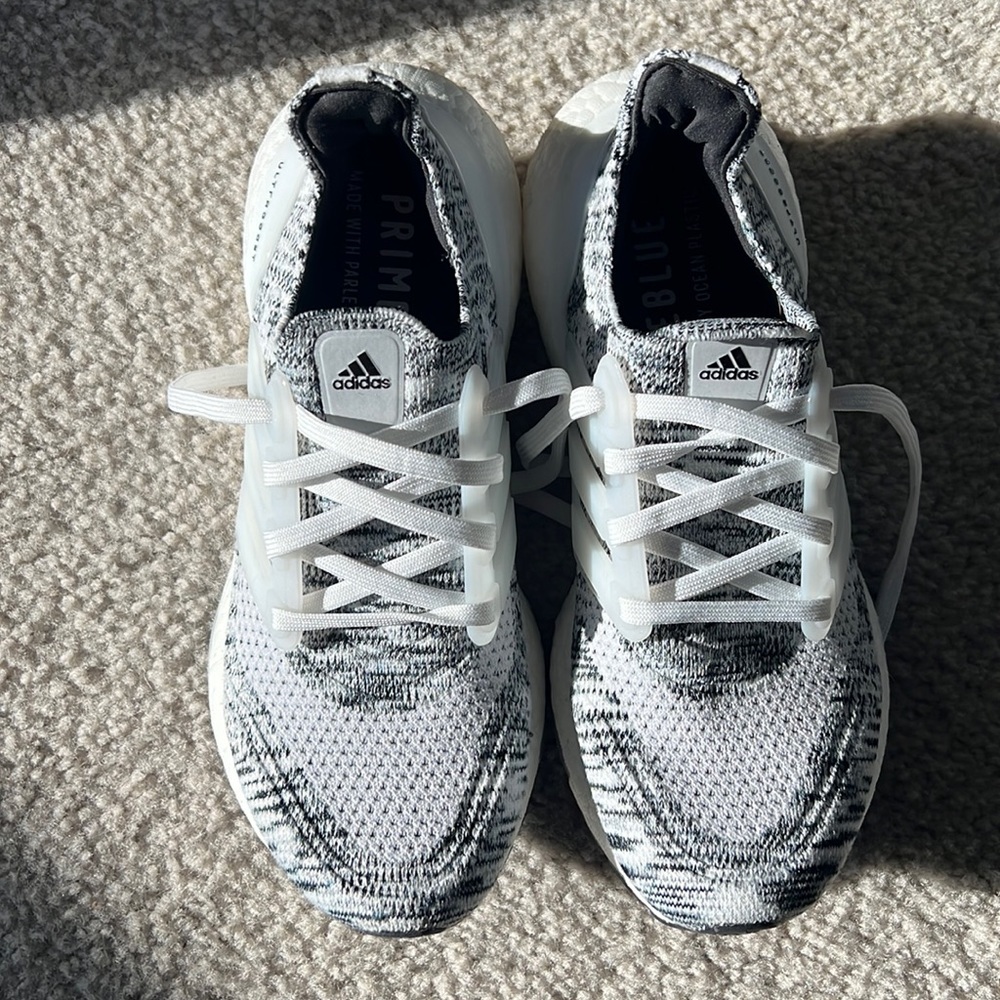 EUC Women’s Adidas Ultra Boost 21 Running Shoes